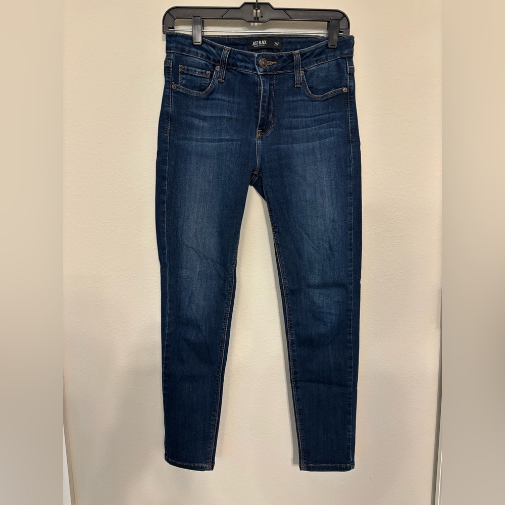 Just Black Blue Skinny Jeans with Tapered Leg